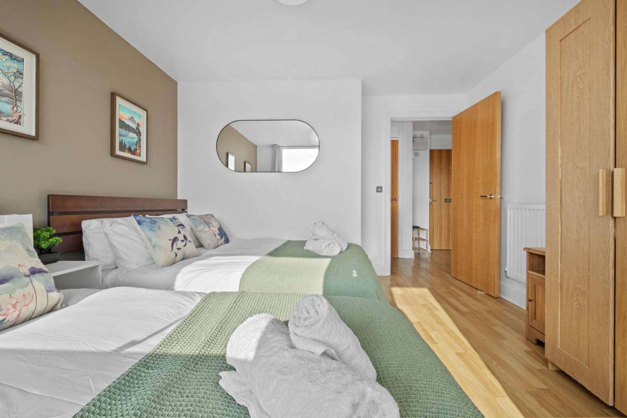 Appartement Eastern - Centre, Free Parking And Balcony