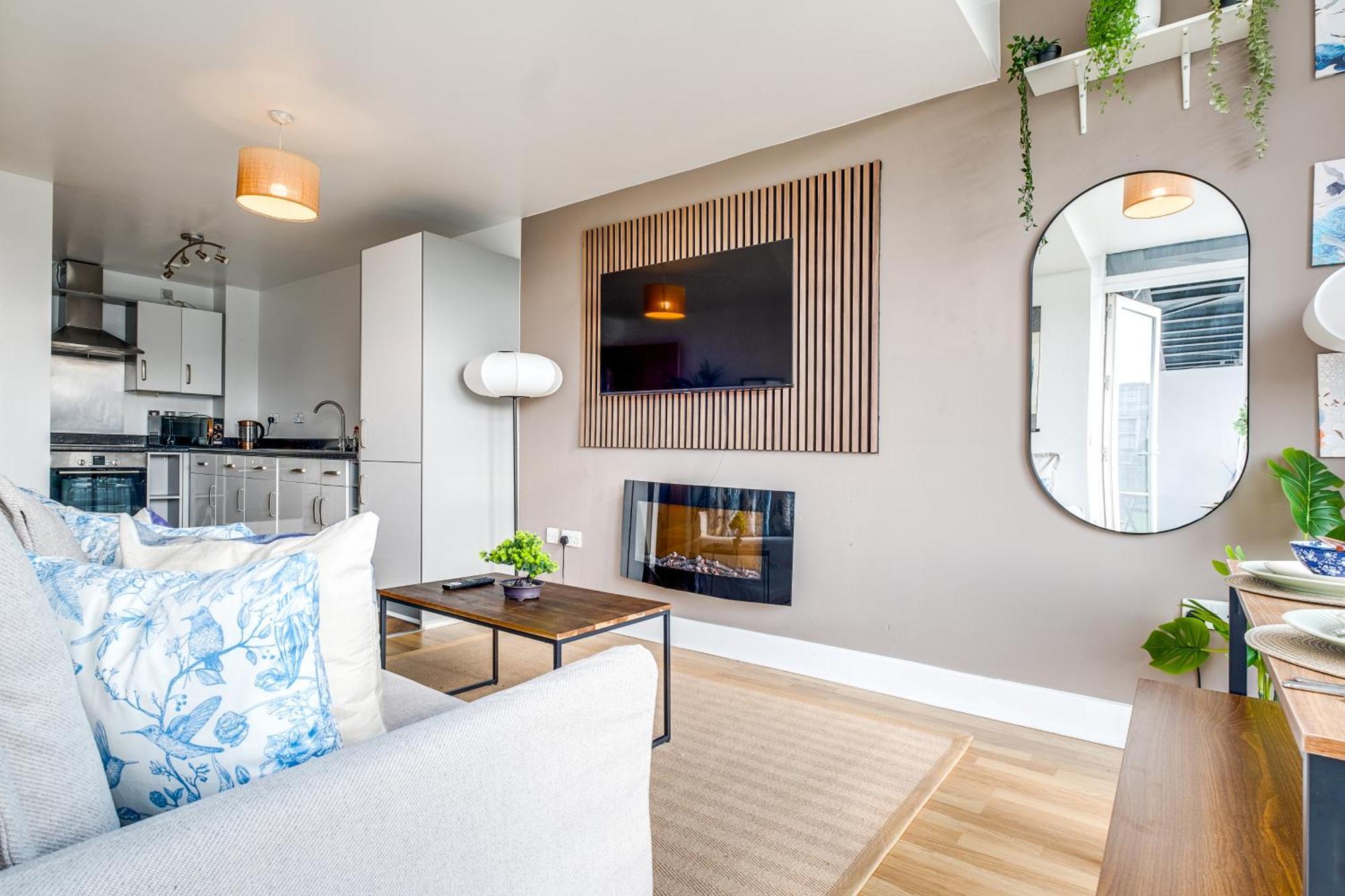 Appartement Eastern - Centre, Free Parking And Balcony *